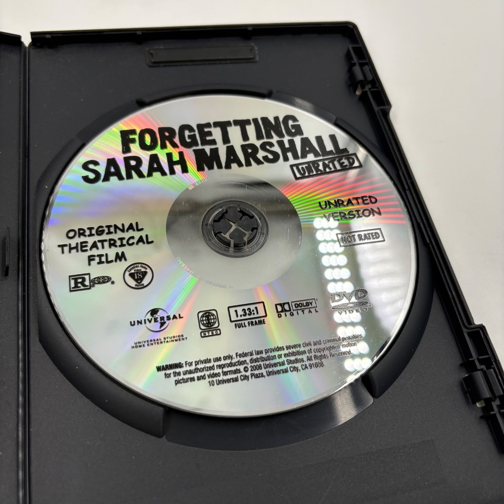 Universal Forgetting Sarah Marshall DVD Unrated Full Screen - Picture 3 of 4